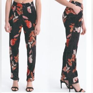 Molly Bracken Velvet Floral Print Trousers Black sz M NWOT